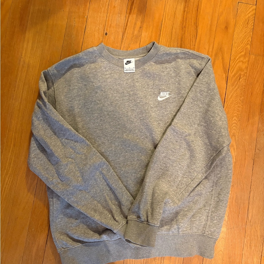Nike Men's Classic Gray Crewneck Sweatshirt